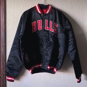 Vintage NBA Chicago Bulls Bomber Jacket 90s